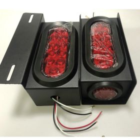 2 Trailer Light Boxes Equipped With Modified Accessories